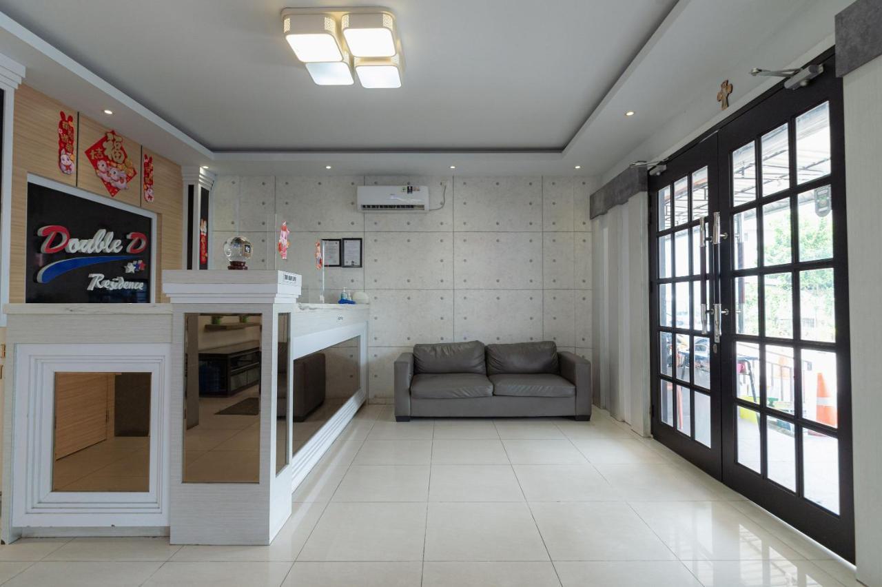 Hotel Reddoorz At Nagoya Indah Batam Extérieur photo