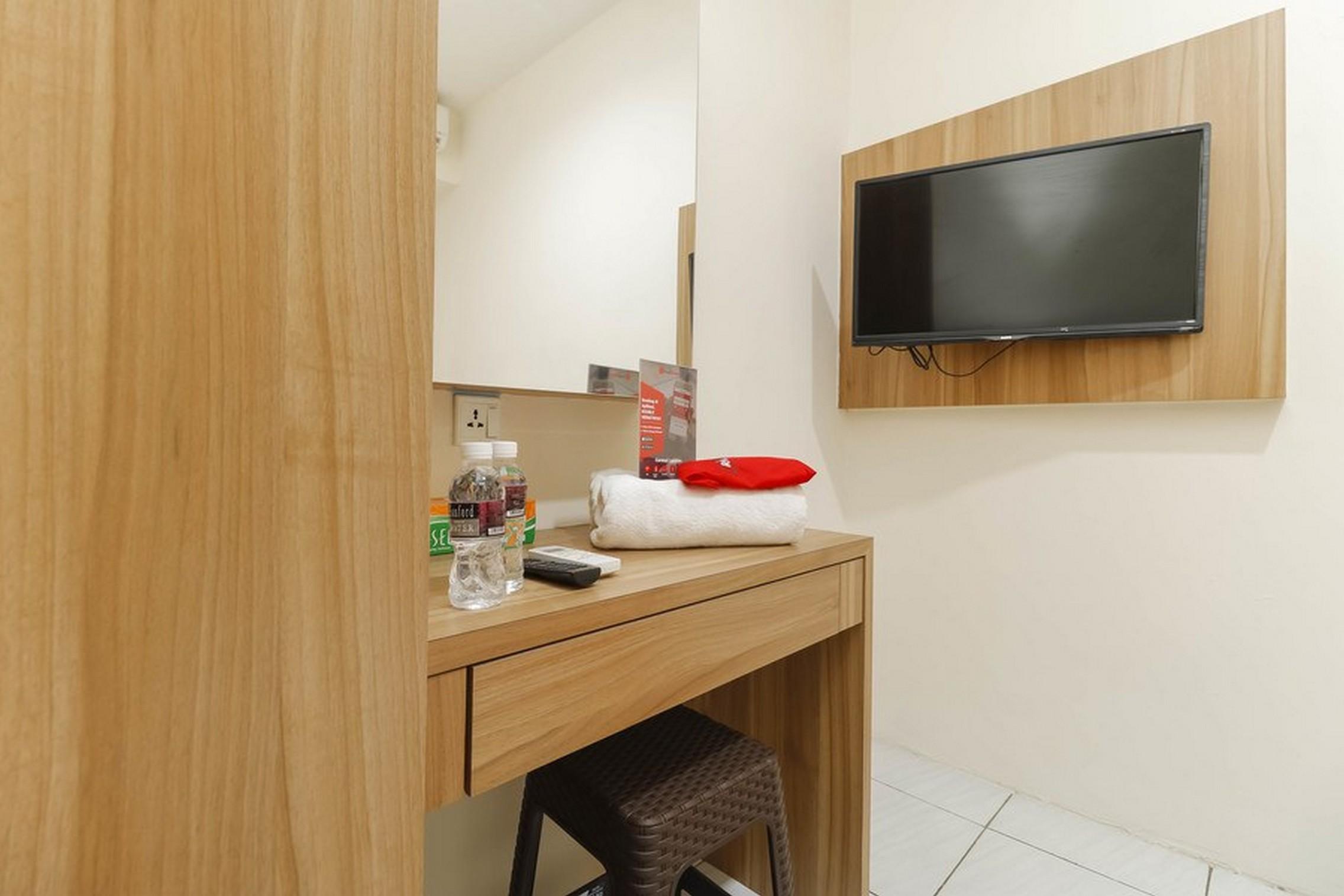 Hotel Reddoorz At Nagoya Indah Batam Extérieur photo
